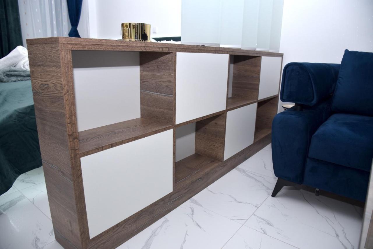 La Luna Premium Deluxe Apartment With Free Jacuzzi, Bikes & Covered Parking Nasice المظهر الخارجي الصورة