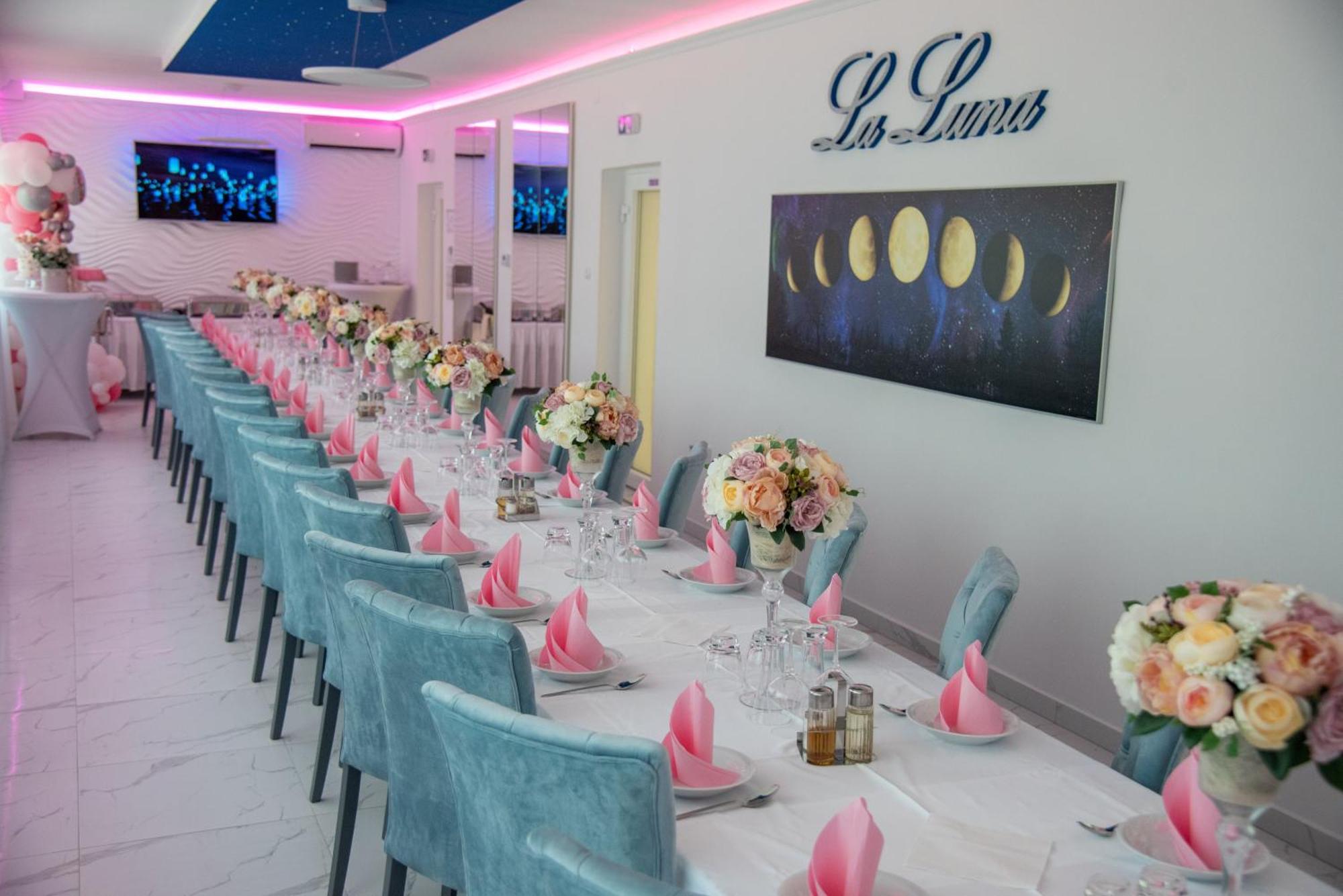 La Luna Premium Deluxe Apartment With Free Jacuzzi, Bikes & Covered Parking Nasice المظهر الخارجي الصورة